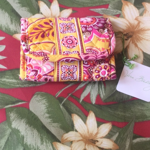 Vera Bradley Handbags - Vera Bradley wallet Bali gold